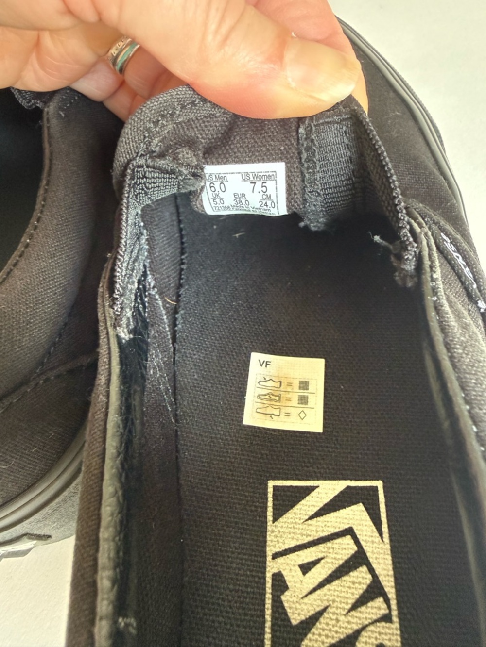 Vans Classic Slip-On Stackform Triple Black Platform Sneakers Sz 7.5W/6M EUC - Picture 13 of 15